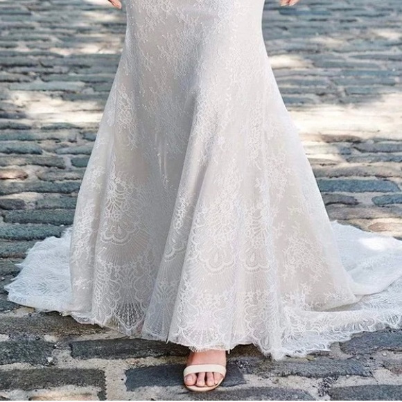 Enchanted Wedding Dress - Picture 6 of 10